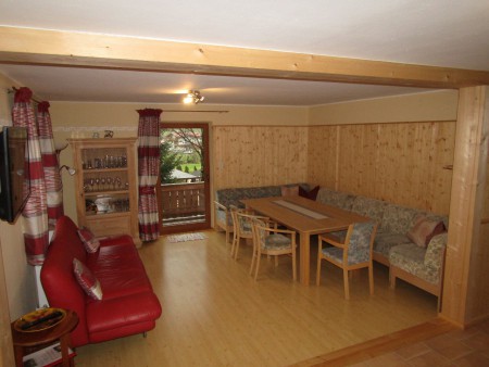 Ferienwohnung  Zellberg 94m² bis fünf Personen!